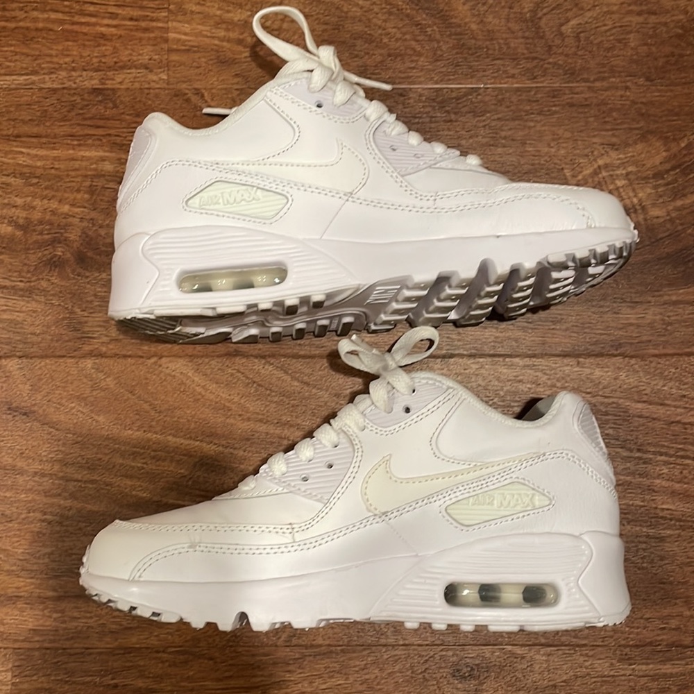 Nike Air Max 90 White Size 4.5Y